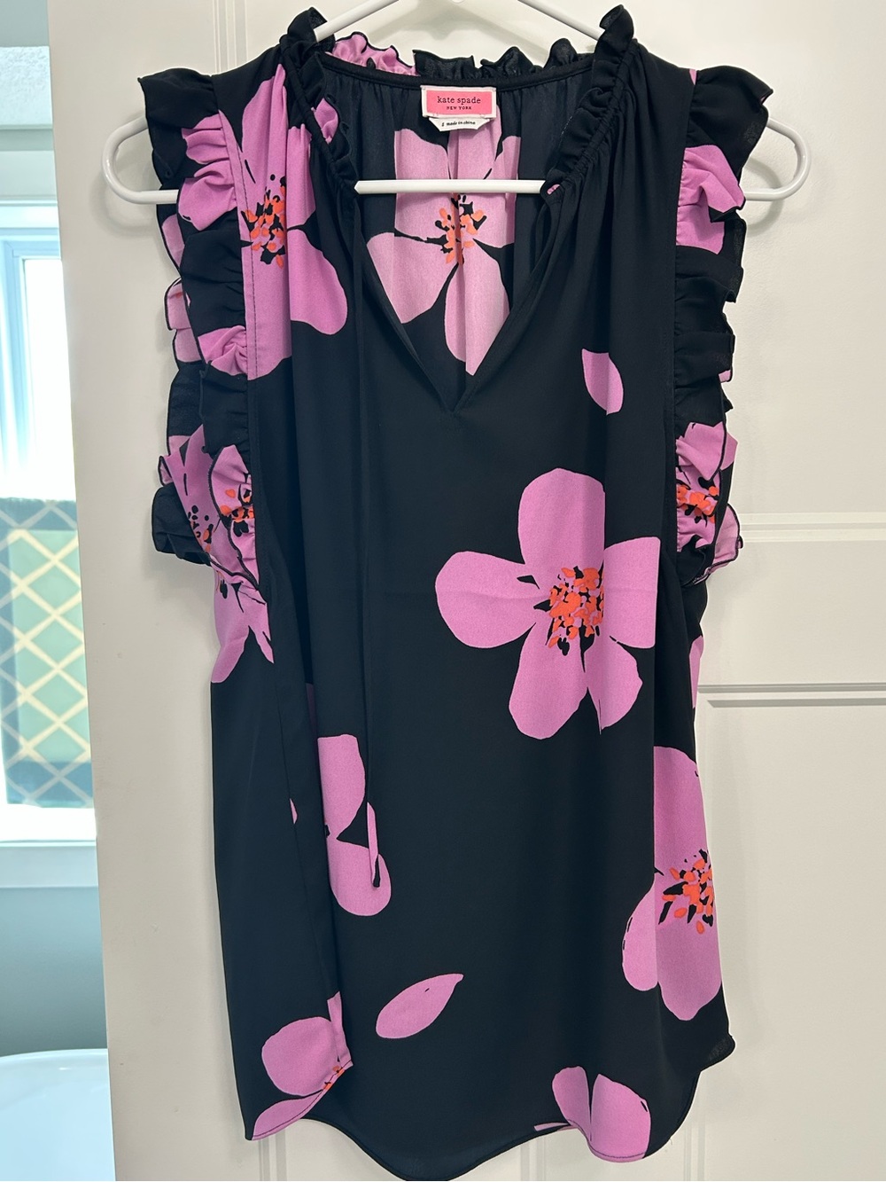 kate spade Black Sleeveless Pink Floral Ruffle blouse- size small